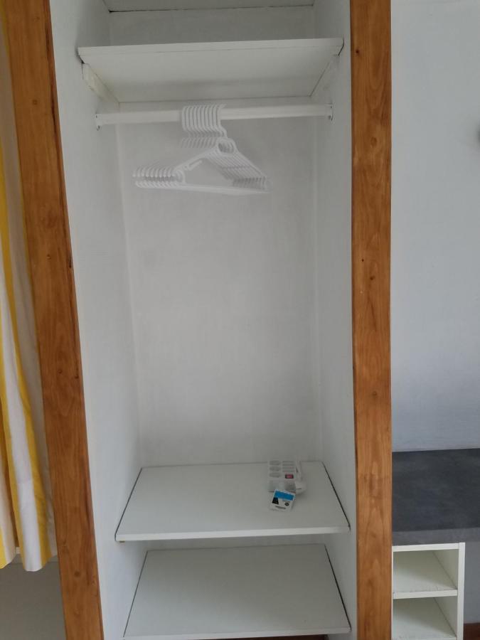 Petit Logement Dans Un Ecrin De Verdure 圣埃尔布兰 外观 照片